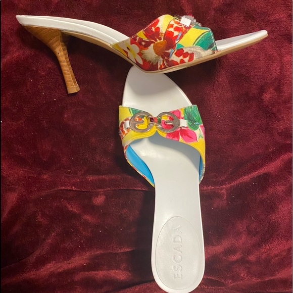 Heels - Picture 2 of 3